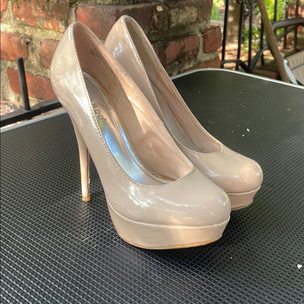 BAMBOO Cream High Heel Platform Pumps